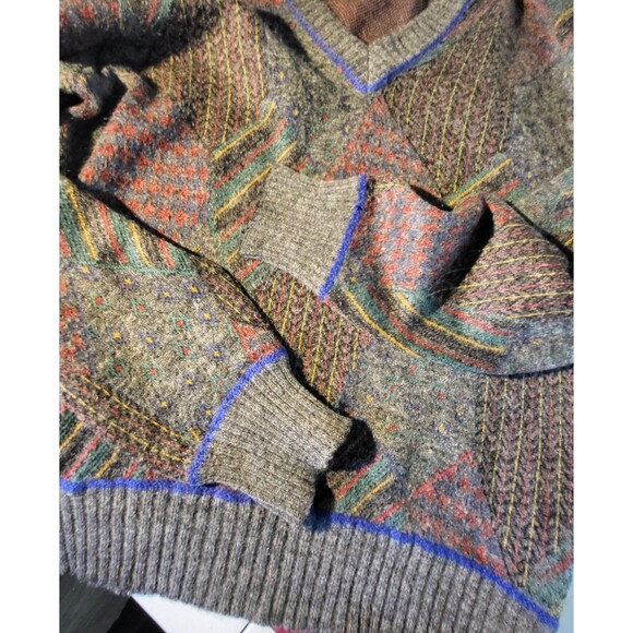 Vintage Womens Italy Wool Argyle Geometric Knit V neck  Dark Aacademia sweater S - Picture 6 of 12